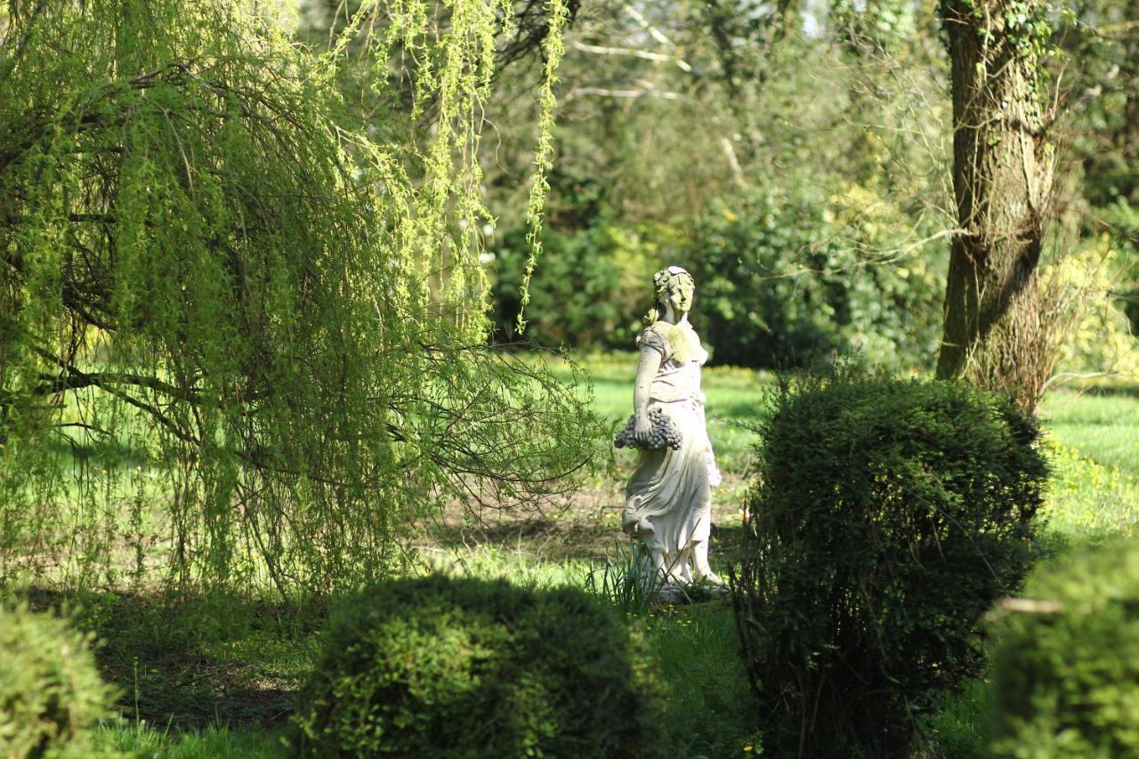 Pencoed House Estate Pension Cardiff Buitenkant foto